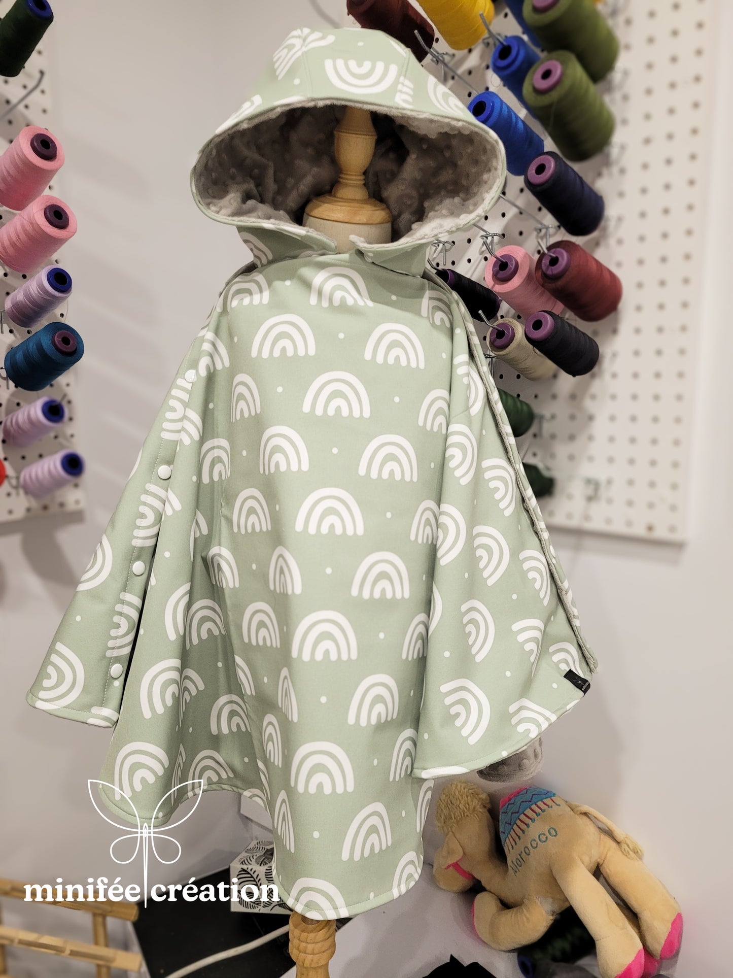 Poncho de voiture | arc-en-ciel