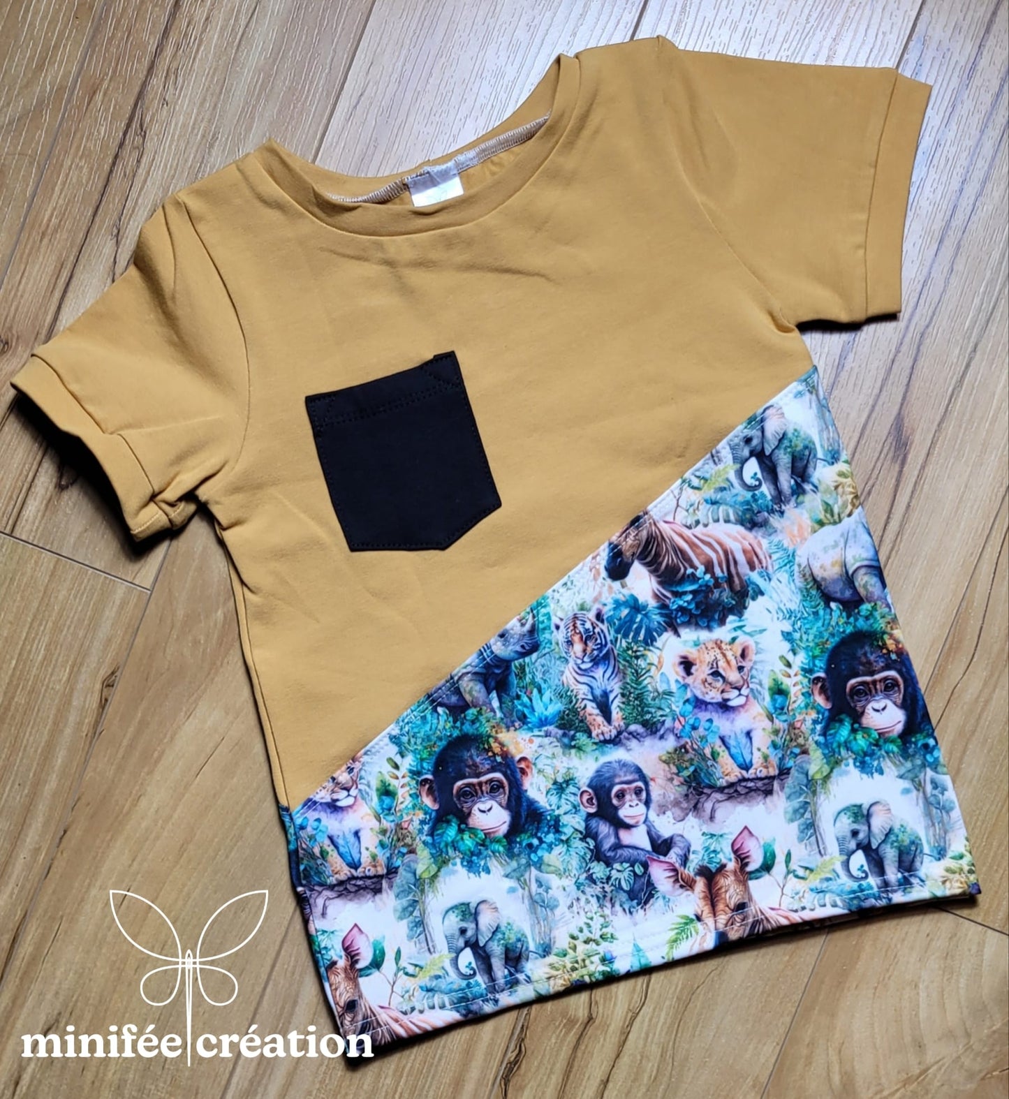 PERSONNALISÉ | T-shirt à manches courtes